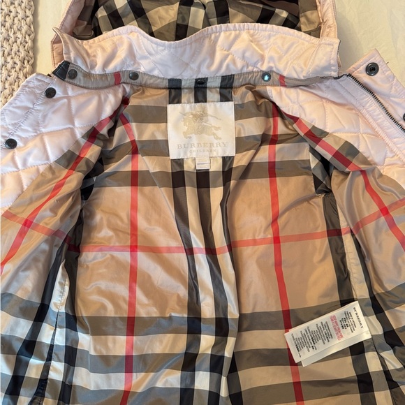 Burberry Kids Pink Quilted Jacket. 3T - Picture 2 of 5